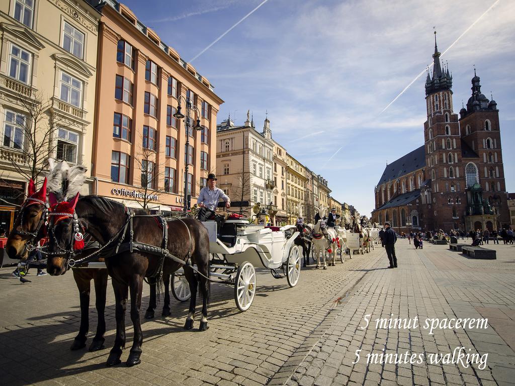 Angel City Center Krakow Aparthotel Exteriör bild